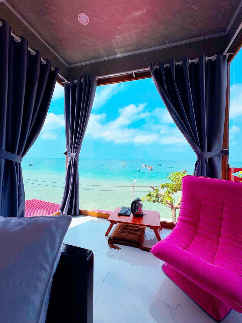 Khách sạn Hòn Sơn